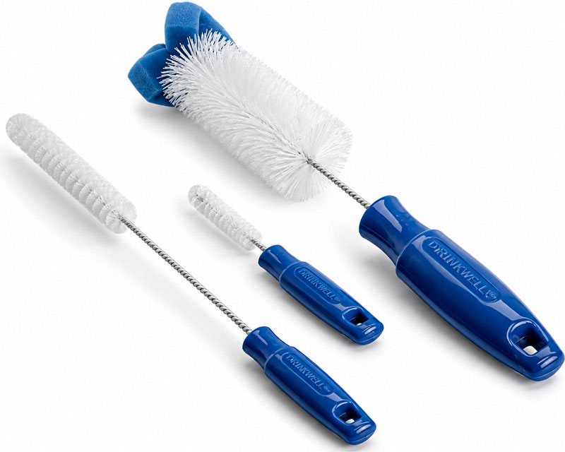 Drinkwell pet water fountain cleaning kit with three cleaning brushes